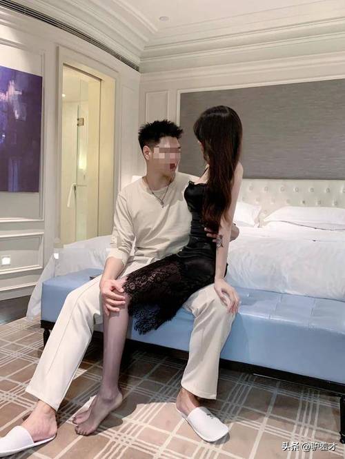 超碰少妇av的相关介绍