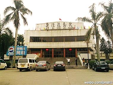 杭州电影院排片查询 | 最新电影上映时间、票价优惠及影厅推荐（杭州电影院）