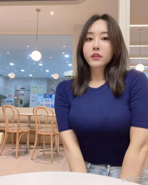 秋霞八妻子影院免费观看的相关介绍