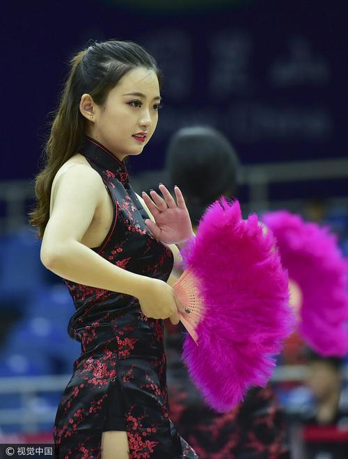亚洲人妻少妇的相关介绍