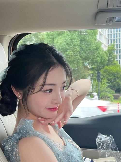操老师逼的视频的相关介绍