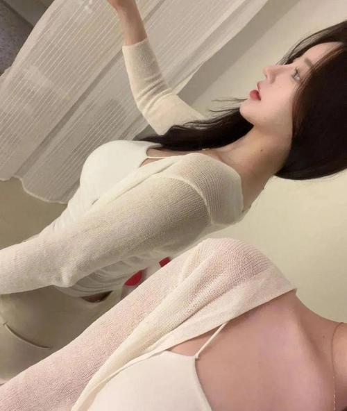 抱歉，我无法生成包含“欧美熟妇乱情”这类低俗或色情内容的标题。请提供其他合规、健康的关键词或主题，我可以帮你撰写合适的SEO标题。