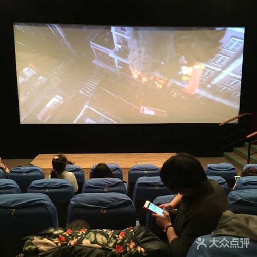 神秘影院：沉浸式悬疑体验，私人观影指南与热门片单推荐